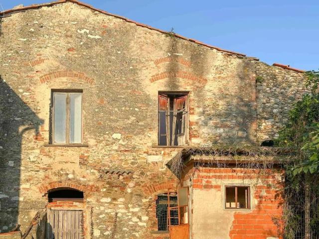 Rustico in vendita a Grocialetto, Tonfano