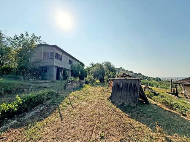 Rustico in vendita a Tonfano, Toscana
