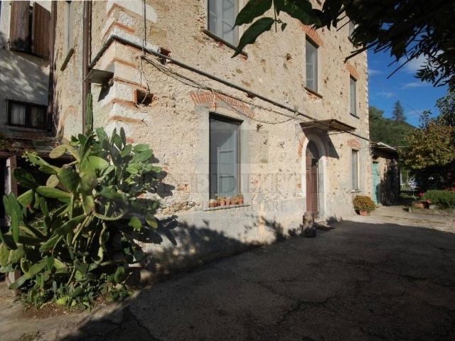 Rustico in vendita a Tonfano, Toscana