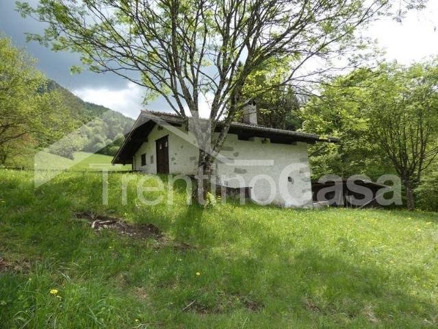 Rustico in vendita a Comunità delle Giudicarie, Pieve Di Bono