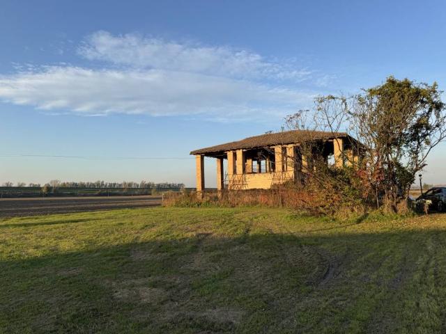 Rustico in vendita a Unione Reno Galliera, Pieve Di Cento