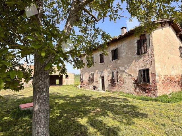 Rustico in vendita a Unione Reno Galliera, Pieve Di Cento
