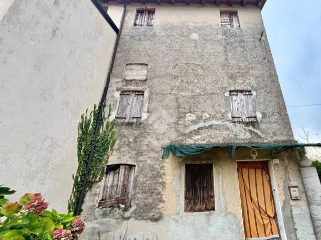 Rustico in vendita a Pieve Di Soligo, Veneto