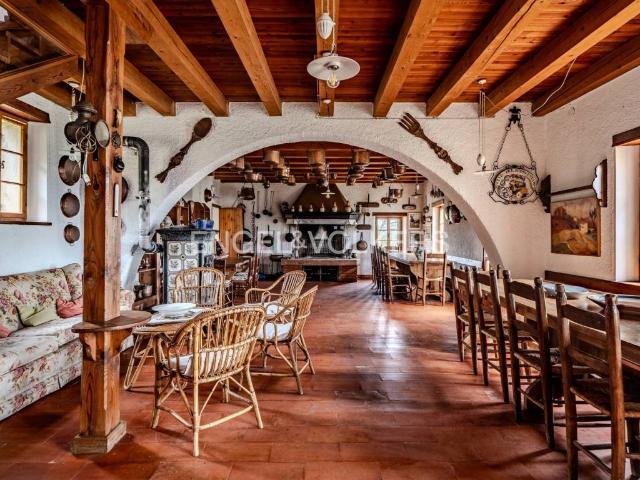 Rustico in vendita a Pieve Di Soligo, Veneto
