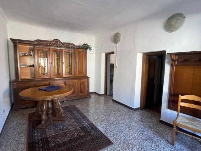 Rustico in vendita a Pieve Di Teco, Liguria
