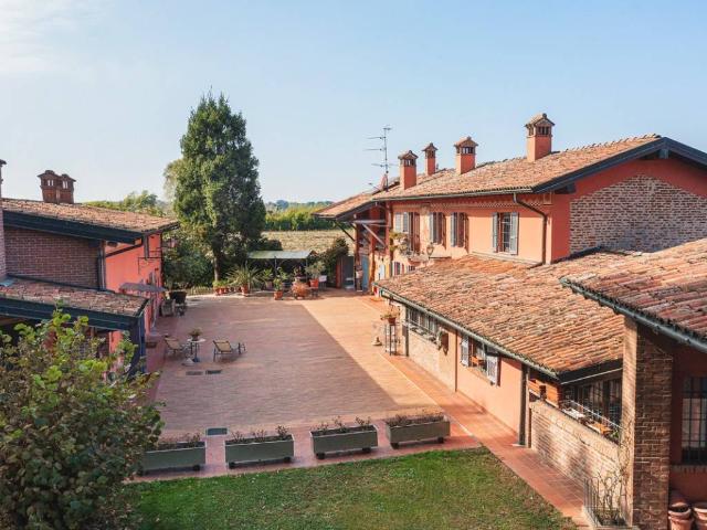 Rustico in vendita a Casoni, Pieve Porto Morone