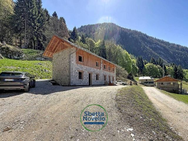 Rustico in vendita a Comunità Valsugana e Tesino, Pieve Tesino