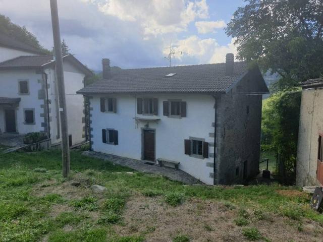 Rustico in vendita a Unione dei comuni del Frignano, Pievepelago