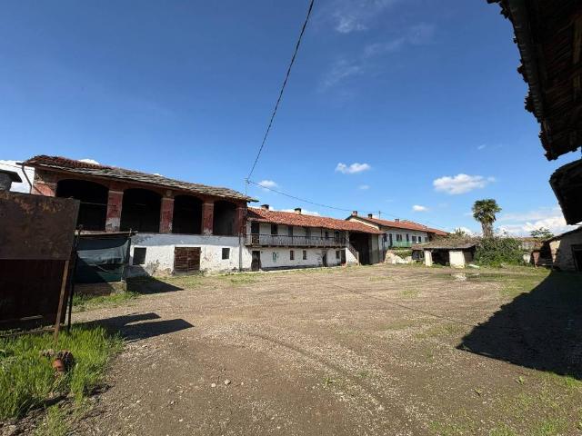Rustico in vendita a Riva, Piemonte