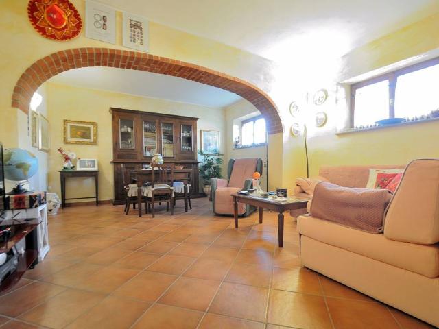 Rustico in vendita a Piombino, Toscana