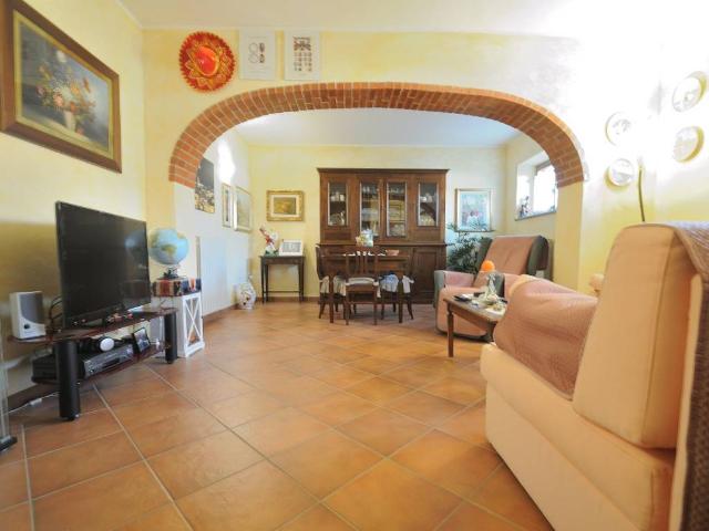Rustico in vendita a Piombino, Toscana