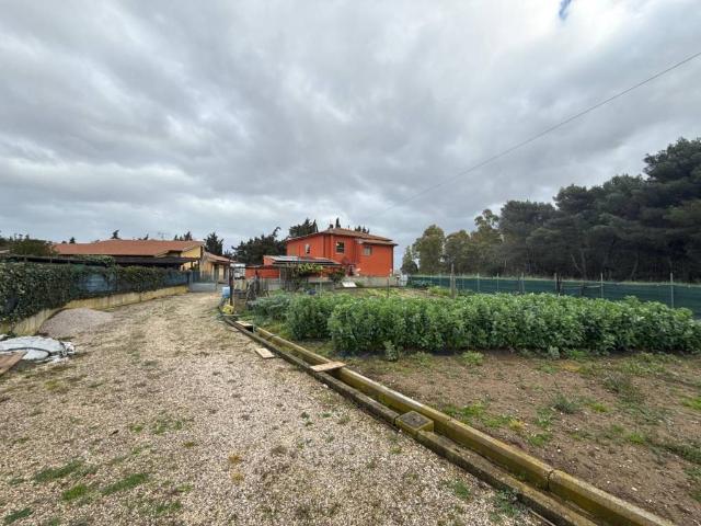 Rustico in vendita a Piombino, Toscana