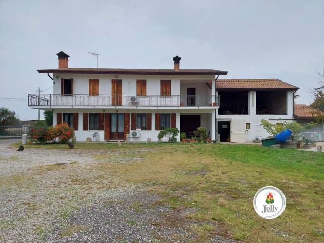 Rustico in vendita a Corte, Piove Di Sacco