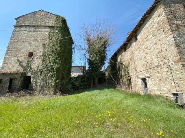 Rustico in vendita a Piozzano, Reggio Emilia