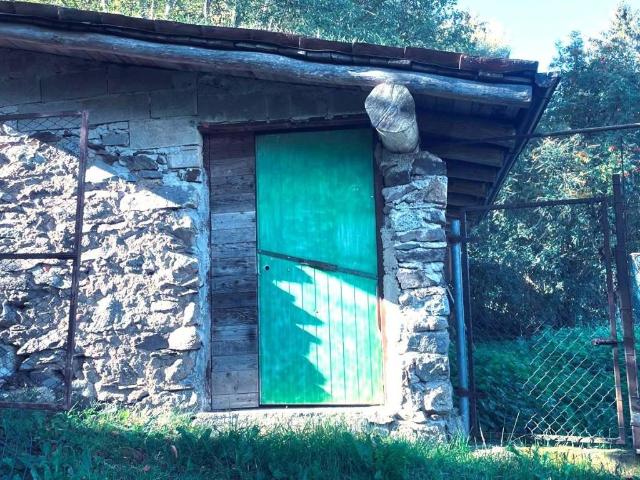 Rustico in vendita a Pisogne, Brescia