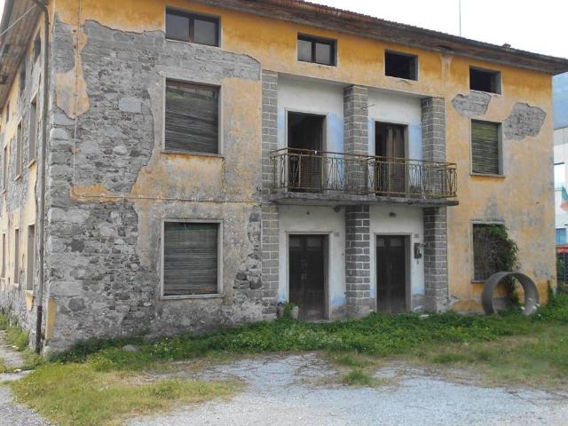 Rustico in vendita a Comunità montana del Sebino bresciano, Pisogne