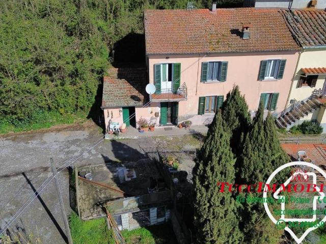 Rustico in vendita a Pistoia, Toscana