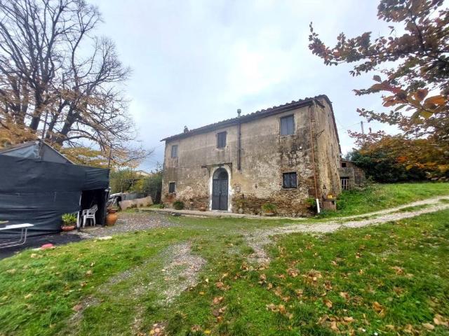 Rustico in vendita a Il Pettirosso, Pistoia