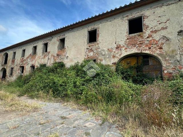 Rustico in vendita a Chiesina Montalese, Pistoia