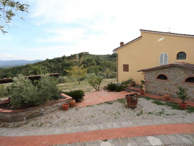 Rustico in vendita a Gello, Pistoia
