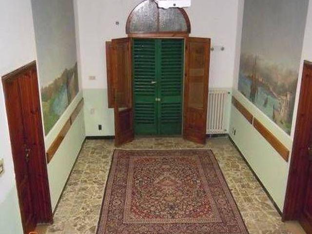 Rustico in vendita a Le Grazie, Pistoia