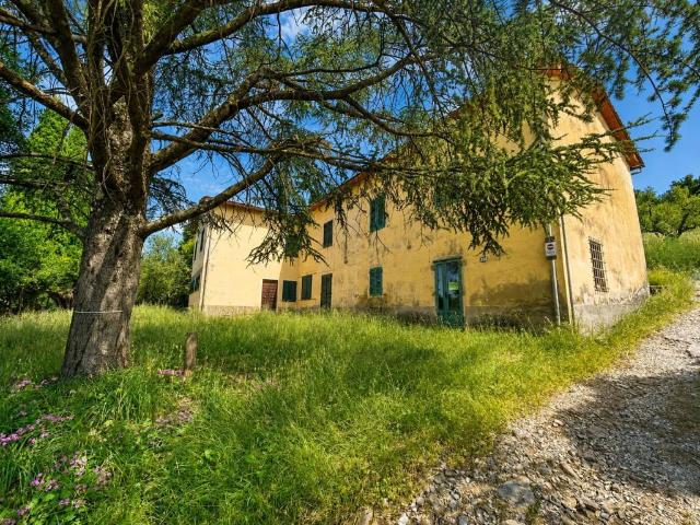 Rustico in vendita a Pistoia, Toscana