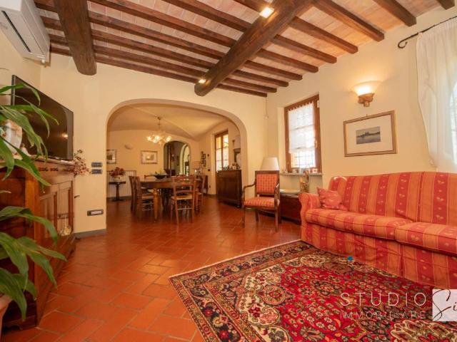 Rustico in vendita a Il Pettirosso, Pistoia