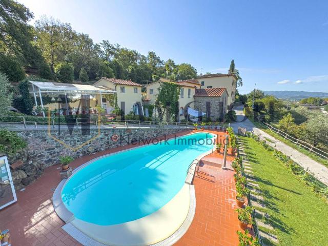 Rustico in vendita a Podere San Luigi, Pistoia