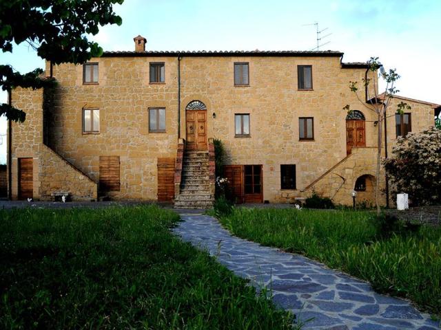 Rustico in vendita a Unione di Comuni Montani Colline del Fiora, Pitigliano