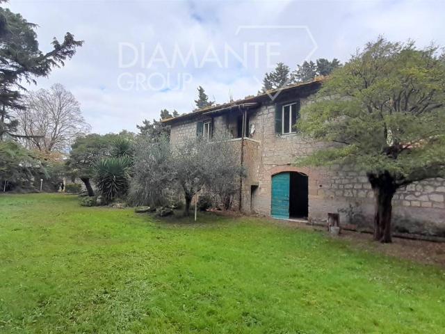 Rustico in vendita a Unione di Comuni Montani Colline del Fiora, Pitigliano