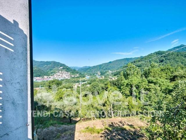 Rustico in vendita a Unione di comuni Montana Lunigiana, Podenzana