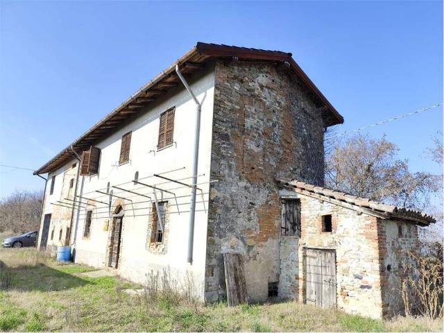 Rustico in vendita a Podenzano, Reggio Emilia