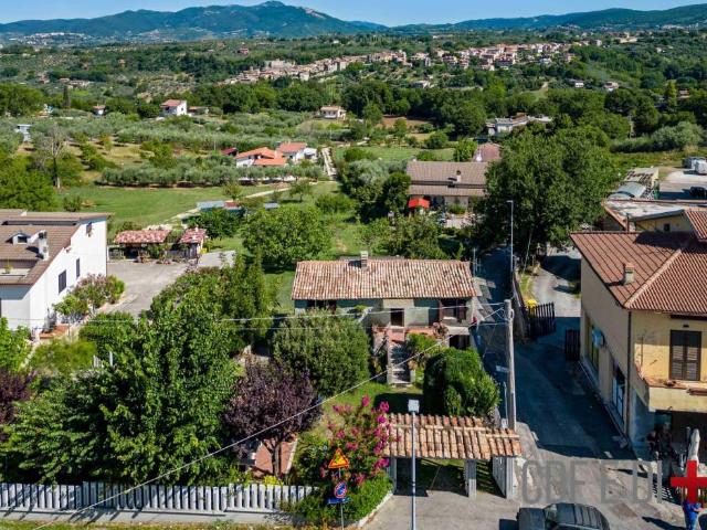 Rustico in vendita a Casali di Poggio Nativo, Poggio Nativo