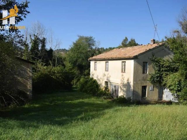 Rustico in vendita a Macine, Marche
