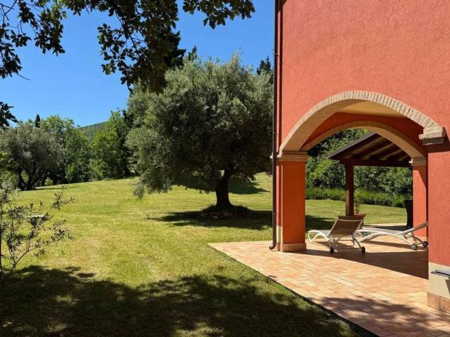 Rustico in vendita a Marche, Macerata