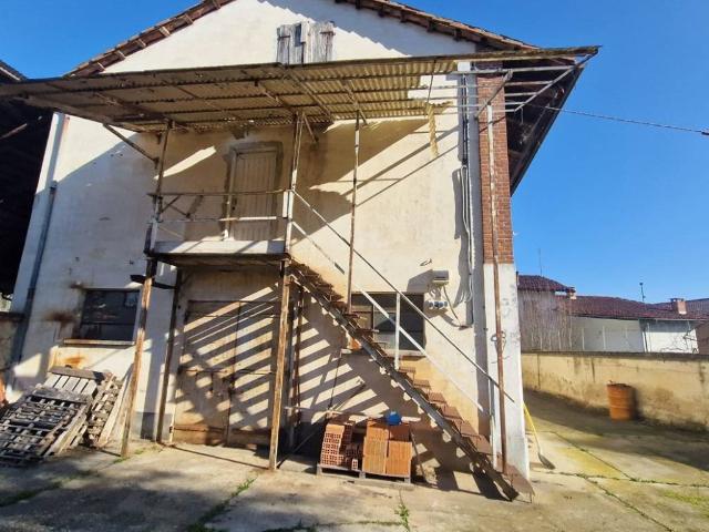 Rustico in vendita a Piemonte, Torino