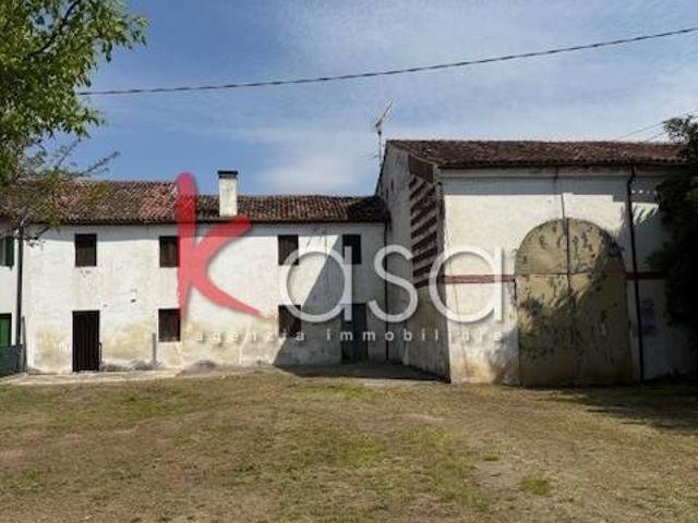 Rustico in vendita a Poiana Maggiore, Veneto