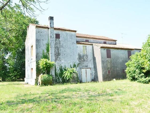 Rustico in vendita a Poiana Maggiore, Veneto