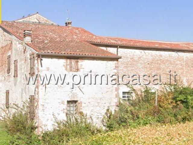 Rustico in vendita a Poiana Maggiore, Veneto