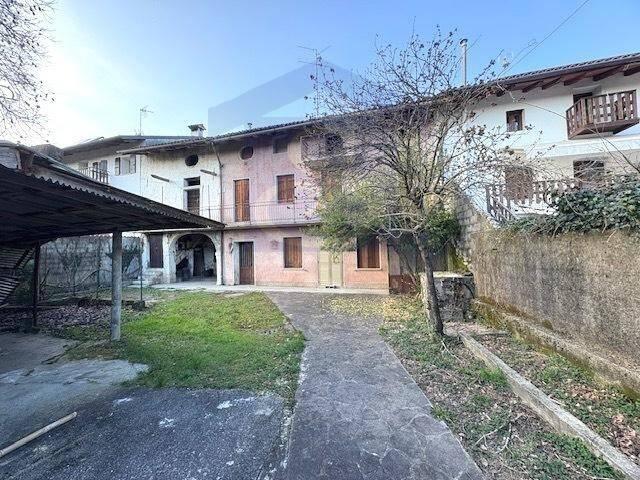 Rustico in vendita a Polcenigo, Friuli-Venezia Giulia