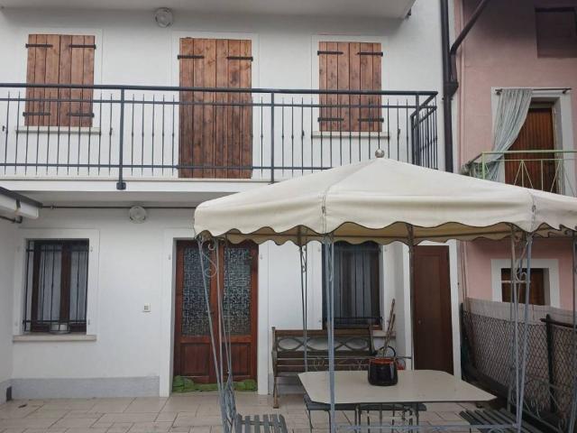 Rustico in vendita a Polcenigo, Friuli-Venezia Giulia