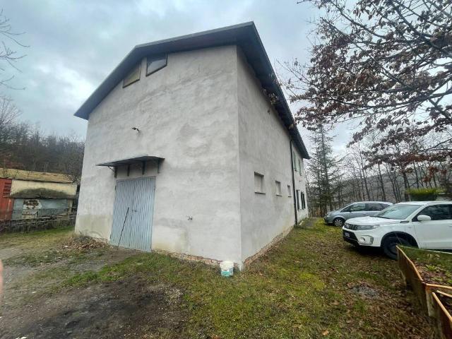 Rustico in vendita a Unione dei comuni del Frignano, Polinago