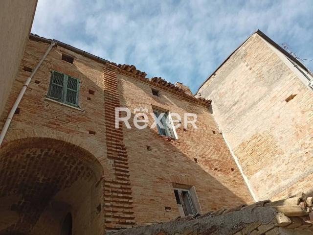 Rustico in vendita a Pollutri, Abruzzo