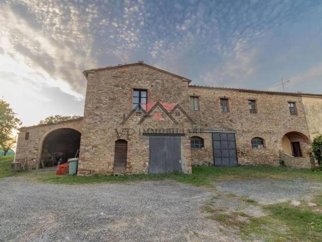 Rustico in vendita a Larderello, Toscana