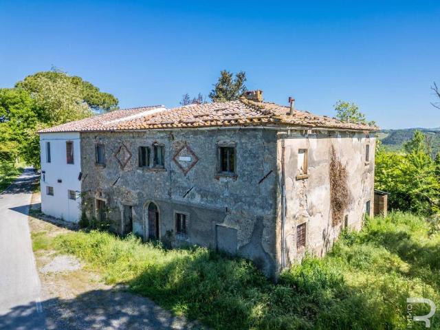Rustico in vendita a Larderello, Toscana