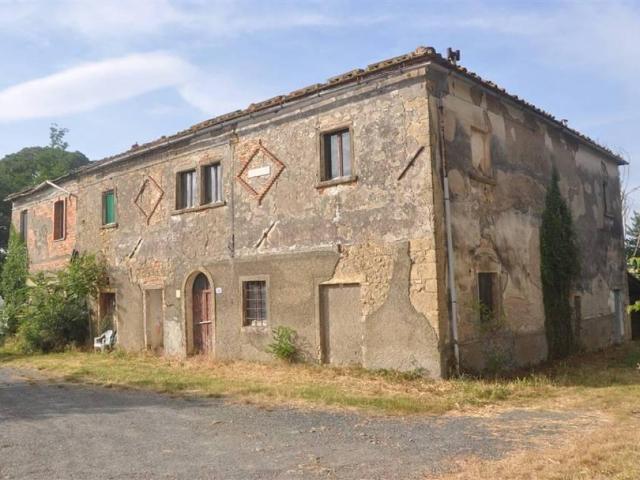 Rustico in vendita a Larderello, Toscana