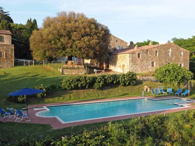 Rustico in vendita a Larderello, Toscana