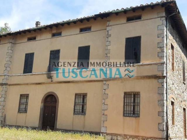 Rustico in vendita a Larderello, Toscana
