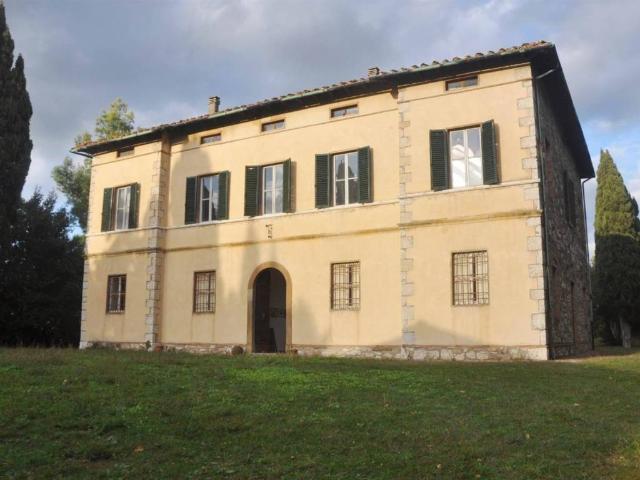 Rustico in vendita a Larderello, Toscana