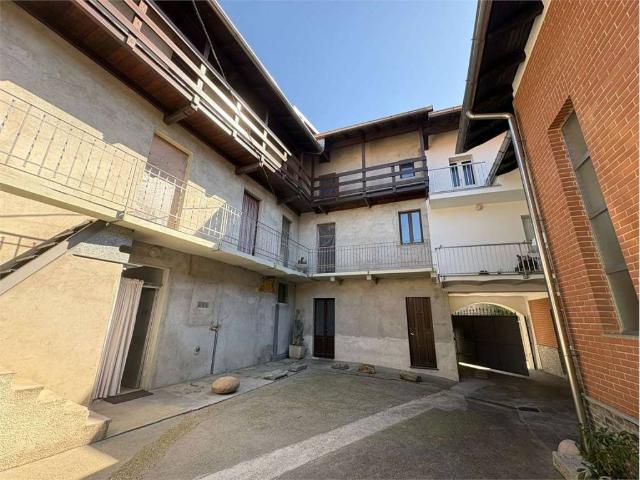 Rustico in vendita a Castello, Piemonte